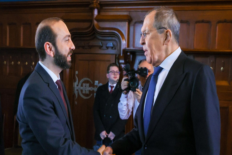 Lavrov Mirzoyanla Cənubi Qafqazı müzakirə edəcək 