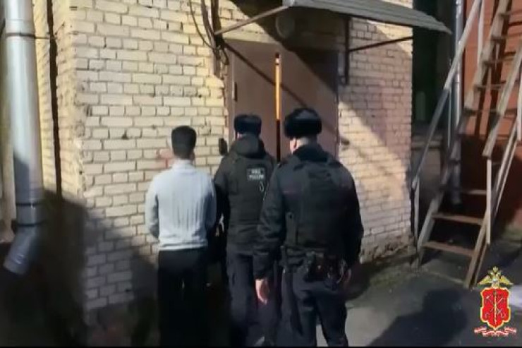 Gözəl qızlarla əlbir olub  oğlanları tora salan azərbaycanlı sahibkar TUTULDU - VİDEO 