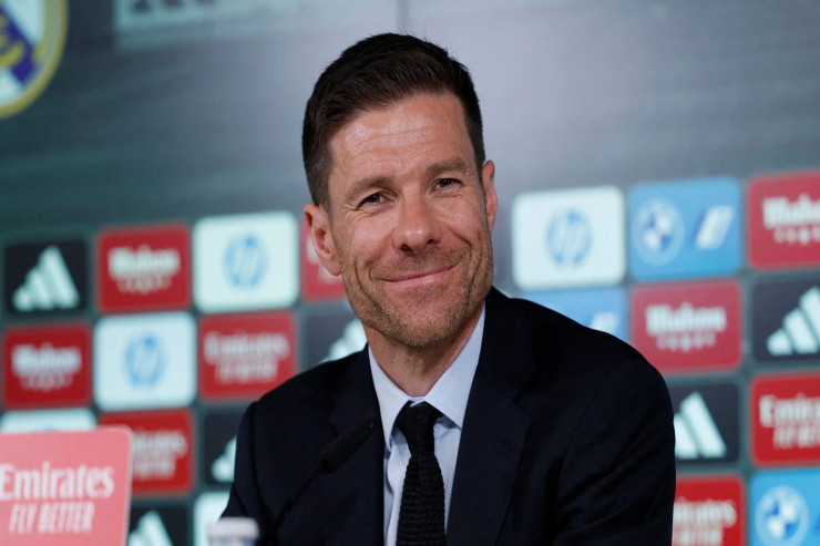 Xabi Alonso yeni Modriçi  tapdı