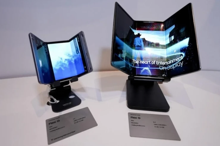 Samsung səhvən üçqatlanan smartfonunu  vaxtından əvvəl nümayiş etdirdi