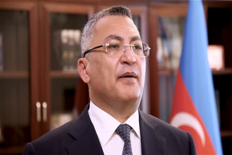 Rövşən Rzayevin qardaşı Konstitusiya Məhkəməsinin hakimi təyin edildi 