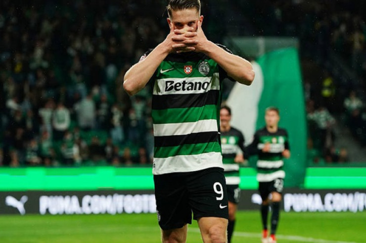 Ulduz hücumçu Səudiyyə klublarının təkliflərini rədd etdi 