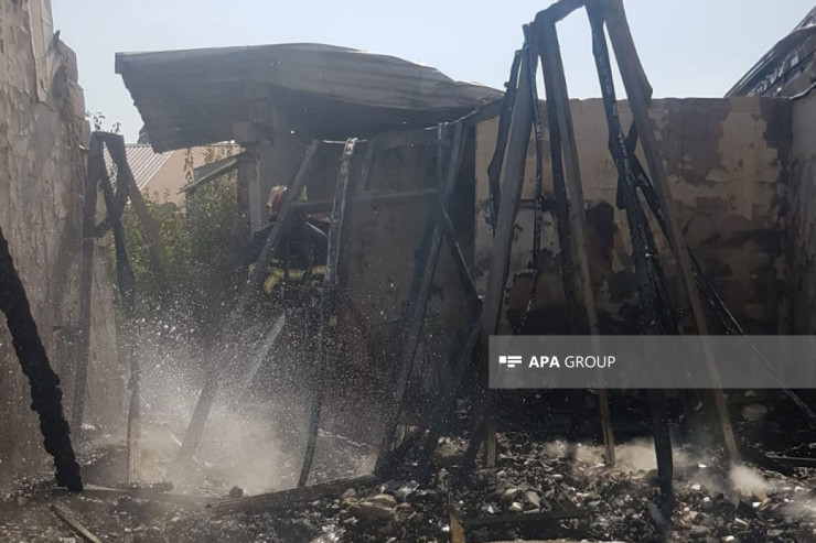 Gəncədə evdə partlayış,  yaralanan kişi Bakıya gətirildi - YENİLƏNİB 