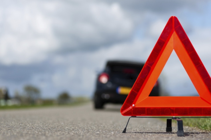 Şəkidə sürücünün ürəyi tutdu,  qəza edib öldü