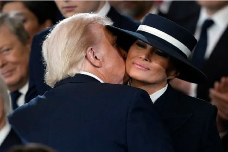 Tramp yatmazdan əvvəl həyat yoldaşını necə çağırdığını  AÇIQLADI