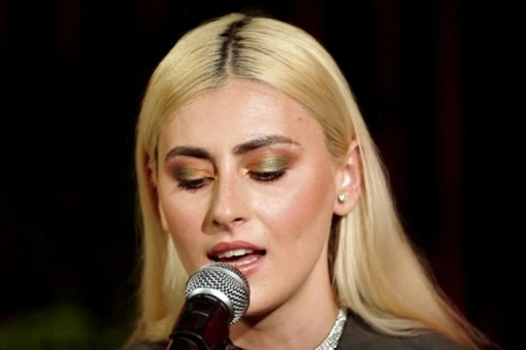 Öldürüldüyü deyilən müğənni sağ imiş  - Rəfiqəsi açıqladı - YENİLƏNİB 