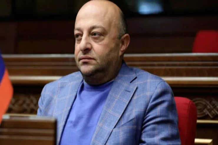 Ermənistanda deputat  həbs olundu