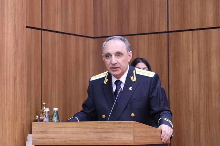 Kamran Əliyevdən Xaçmazın prokuroru ilə bağlı ƏMR 