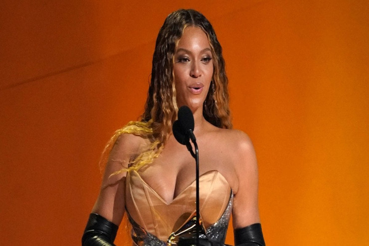 Beyons konsertdən əvvəl  qarət olundu