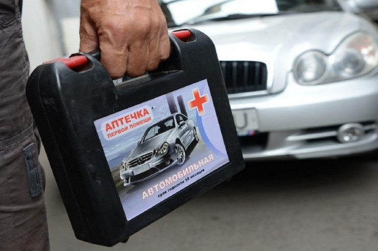 Maşında tibbi çanta  yoxdursa, cəriməsi var? - CAVAB 