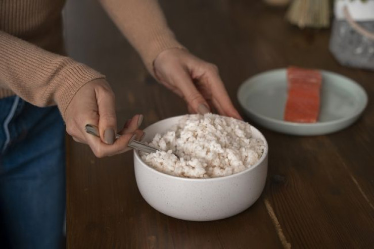 Dünən  bişirlən düyünü   yemək həqiqətən ölümcül təhlükəlidir? 