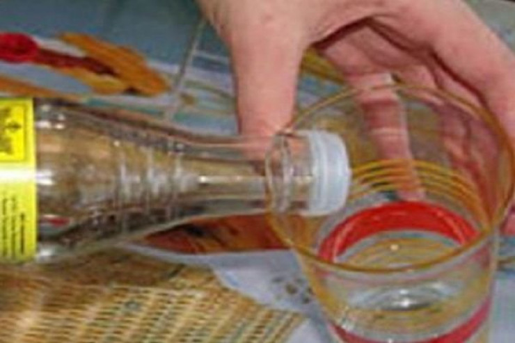 Şirvanda sirkə turşusundan  zəhərlənən kişi öldü