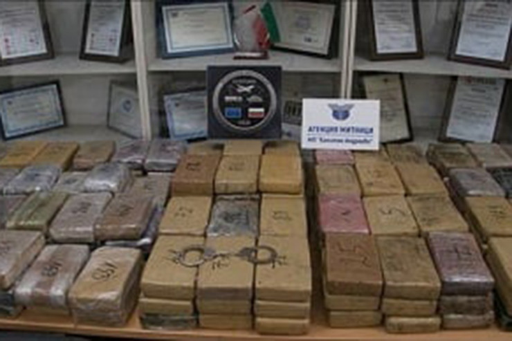 Türkiyəyə 200 kilodan çox   kokain keçirilməsi cəhdi-  Diplomat saxlanıldı 