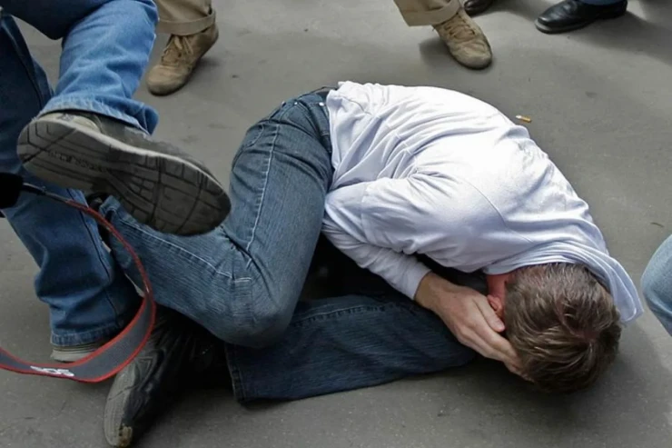 Göygöldə restoranda iki yeniyetmə döyüldü