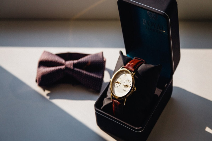 Saat niyə  hədiyyə   olunmamalıdır? –  İnanclar və mənaları 