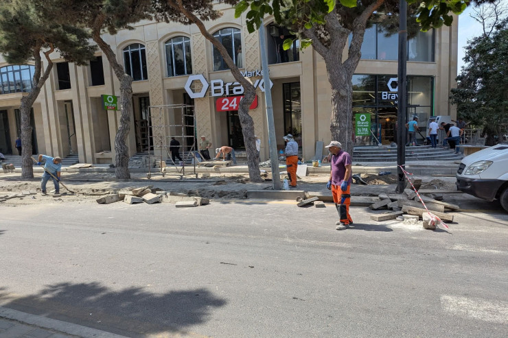 Nərimanovda səkini icazəsiz sökdülər 