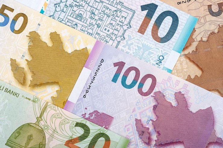 Tələbə təqaüdlərinin məbləği  artırıldı