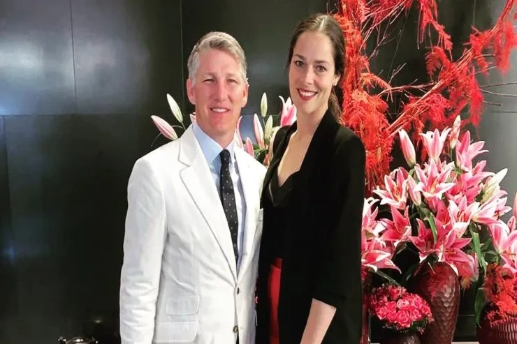 Dünyanın keçmiş  bir nömrəli tennisçisi  “Bavariya”nın əfsanəvi futbolçusundan boşandı 