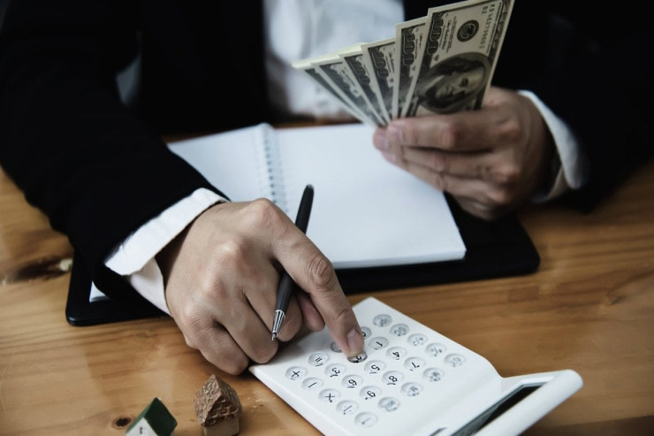 Zəngin olmaq üçün bu qədər pula  ehtiyac var