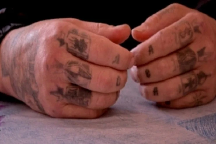 Məşhur "qanuni oğru"  həbsxanada insult keçirdi