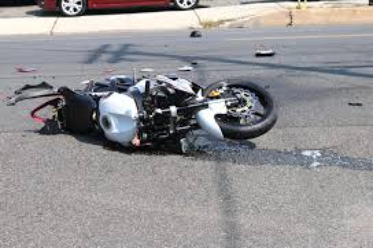 Bakıda moped sürücüsü qəzada öldü 