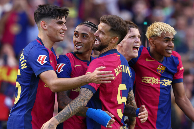 "Barselona" futbolçulara şənlik etməyi qadağan etdi 