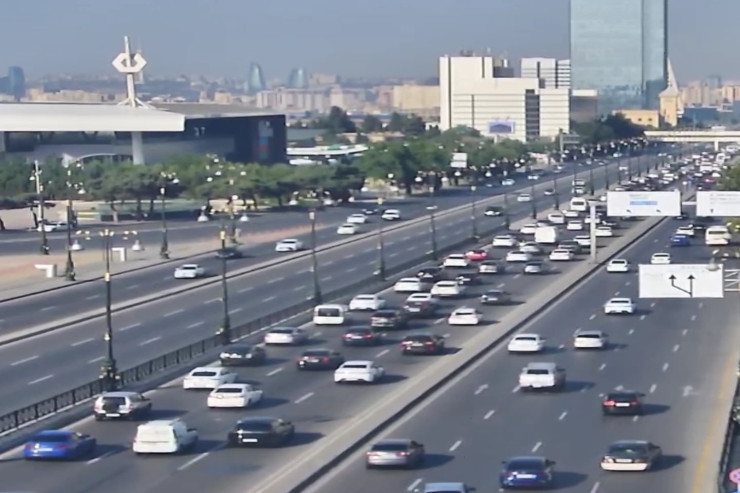 Bakıda bu yollarda sıxlıq var - SİYAHI 