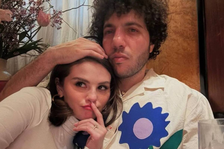 Tortsuz və telefonsuz:  Selena Qomes toyu üçün nə planlaşdırıb? 