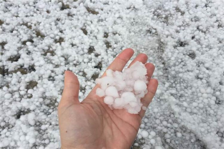 Xankəndiyə dolu və leysan  yağır - VİDEO 