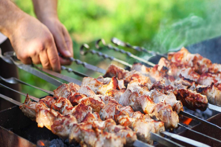 Qurban ətindən kabab çəkmək olar? - İlahiyyatçıdan AÇIQLAMA 