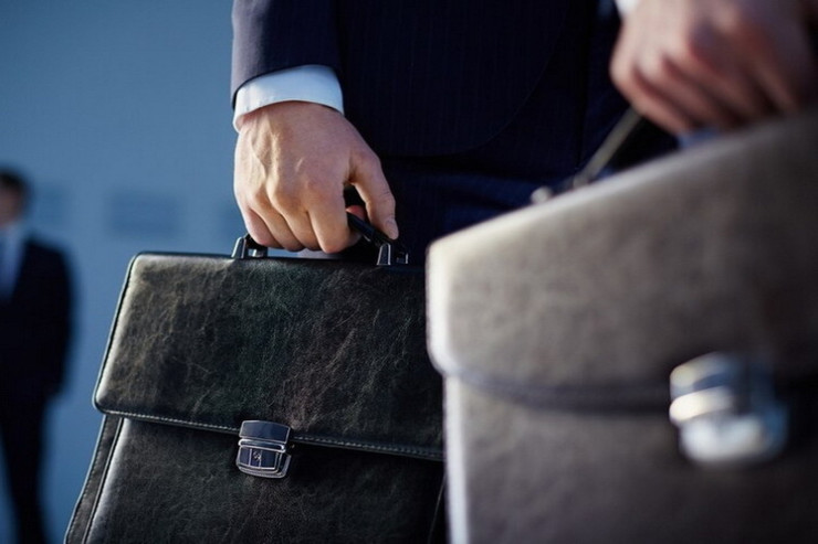 Azərbaycanlı deputat vəzifəsini itirdi 