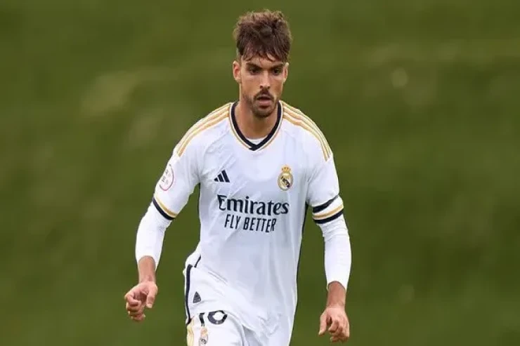 “Real”ın oyunçusu intim video  yaydığına görə tutula bilər