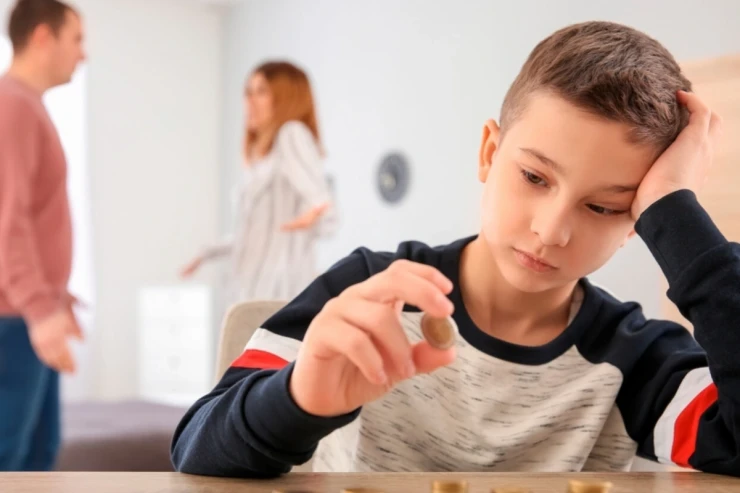 Bakıda 57 min manat aliment borcu  olan iki kişi həbs olundu 