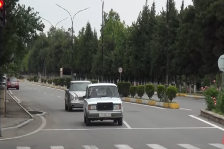 “50 qəpik əvəzinə  3-4 manat ver get” - Avtobusları taksilər əvəz edir -VİDEO 