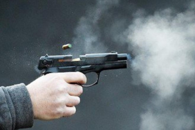 İki ailə arasında ATIŞMA:  kəndin muxtarı öldü 