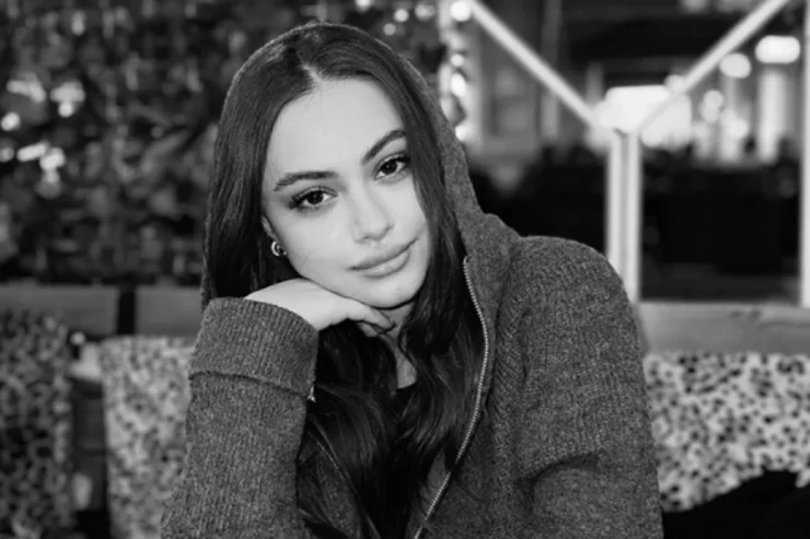 Bakıda 20 yaşlı qız qıcolmadan öldü - YENİLƏNİB 