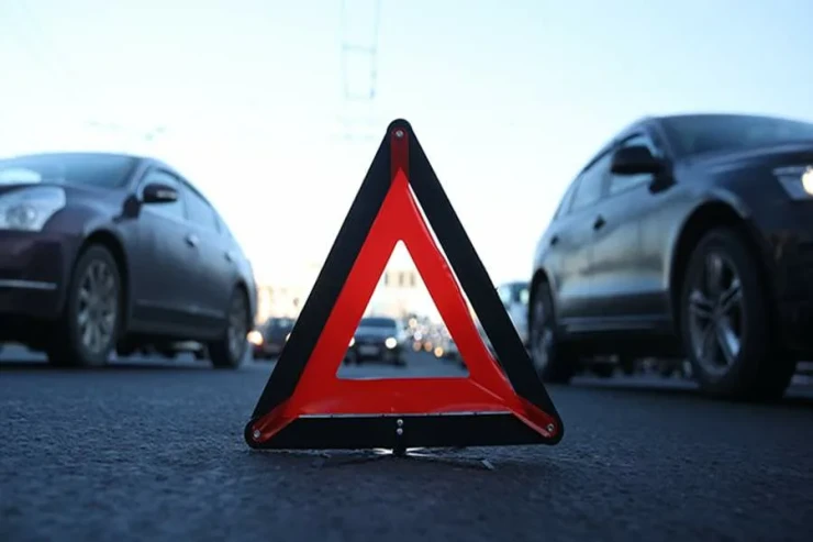 Göygöldə iki maşın toqquşdu:  xəsarət alanlar var