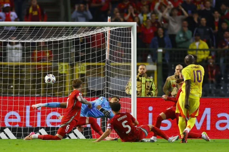 Belçika - Uels görüşündə 7 qol, İtaliyadan inamlı qələbə 