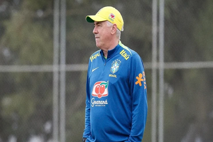 Ançelotti Braziliya millisindəki yaxın planlarından  DANIŞDI