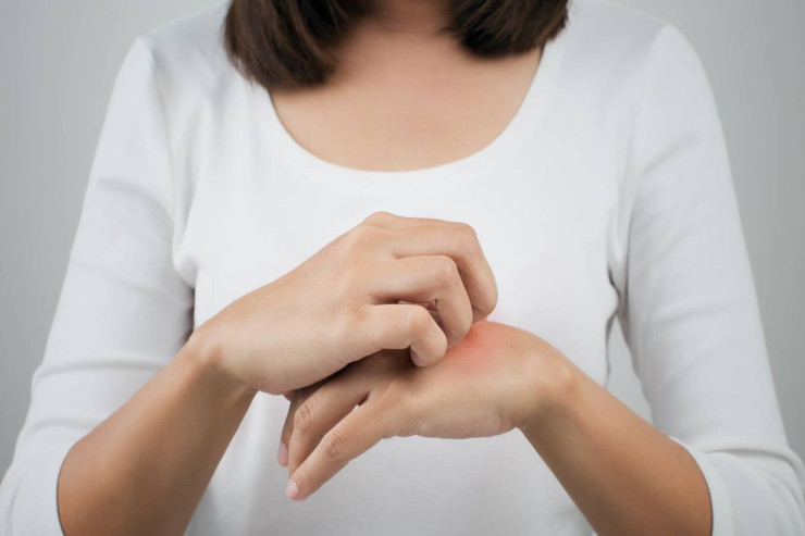 Niyə həşəratlardan danışanda adamı qaşınma tutur? 