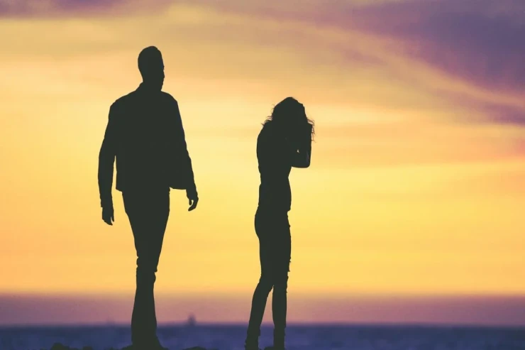 İnsan niyə onu çox sevəni tərk edir?  - Ömər Xəyyamın iki ifadəsi cavab verir