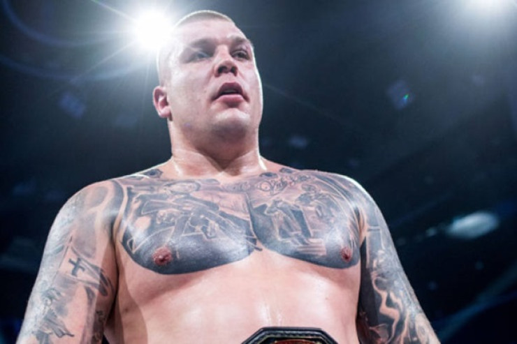 Boksçu kütləvi davaya görə üç il azadlıqdan məhrum edildi 