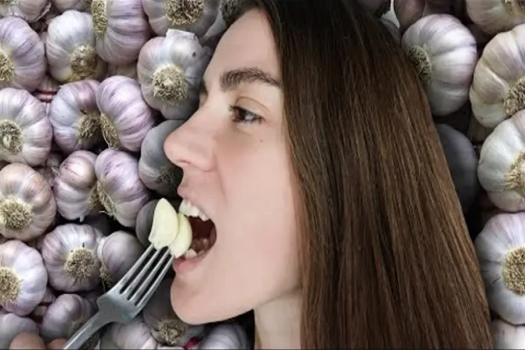 Hər gün sarımsaq yesəniz  nə olar? - Gözlənilməz CAVAB 