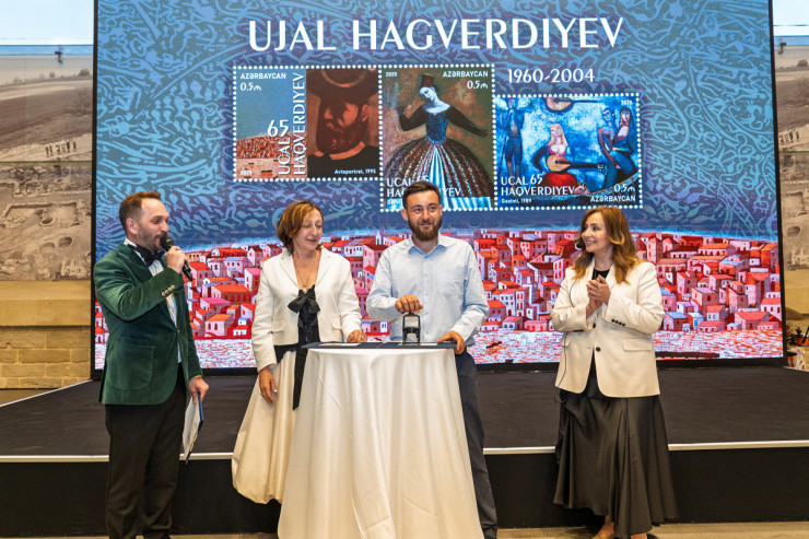 Azercell Ucal Haqverdiyevin rəsm əsərlərindən ibarət kitab təqdim edib