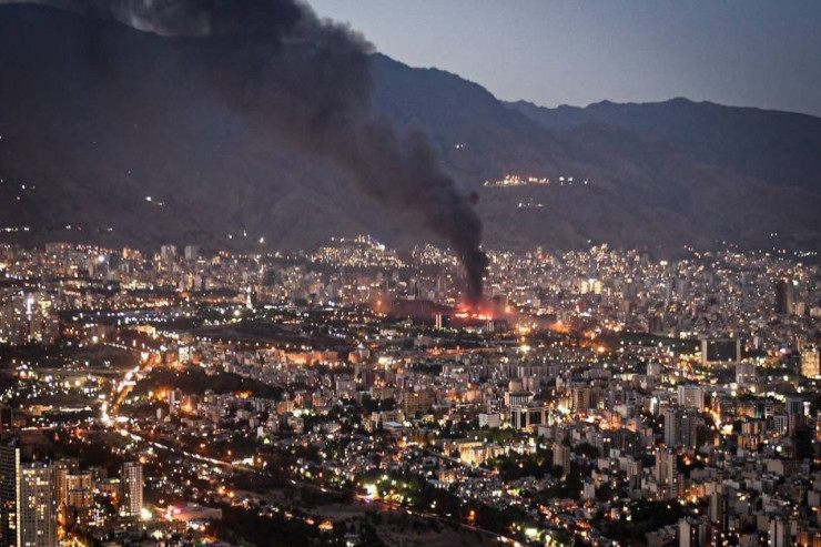 İsrail Tehran ətrafında hücum əməliyyatına  başladı