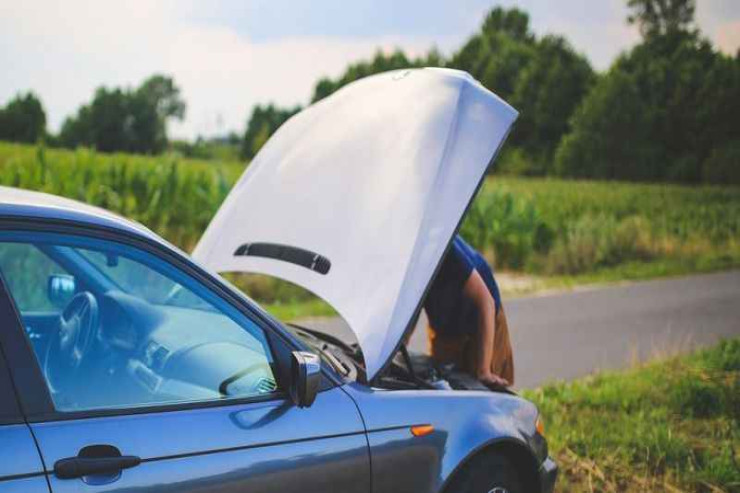 Yuxuda maşının  xarab olması nə deməkdir?