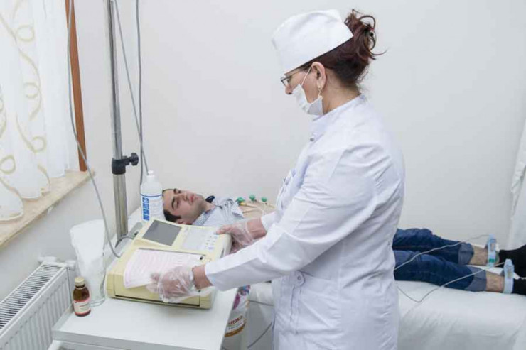 Yuxusuna haram qatan  qəhrəmanlar: Onlar gecələr belə işləyir -VİDEO 