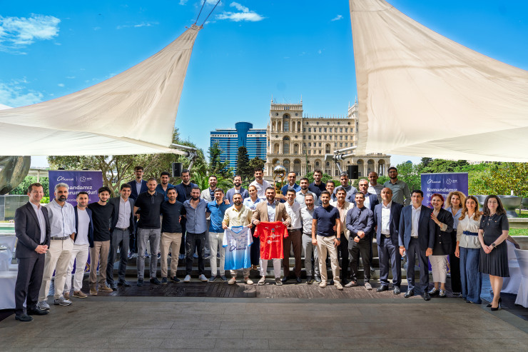 "Azercell" dünya çempionlarını təbrik etdi