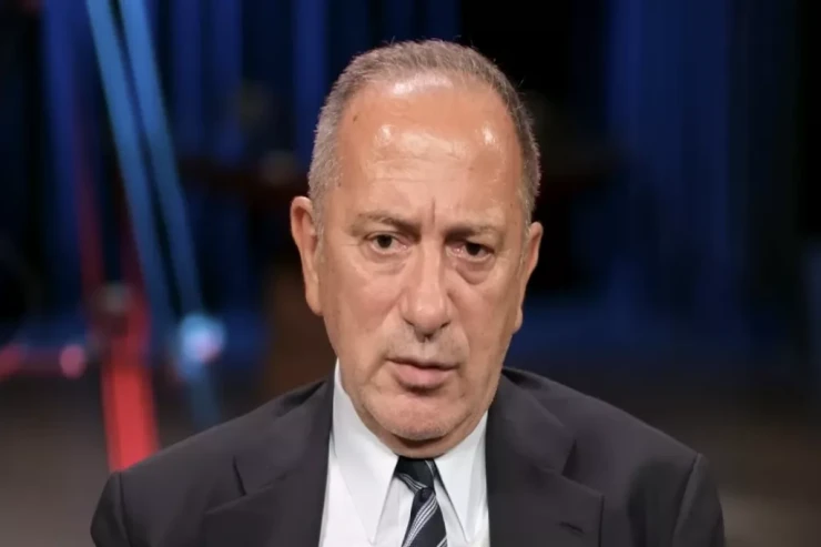 Jurnalist Fatih Altaylı həbs edildi 