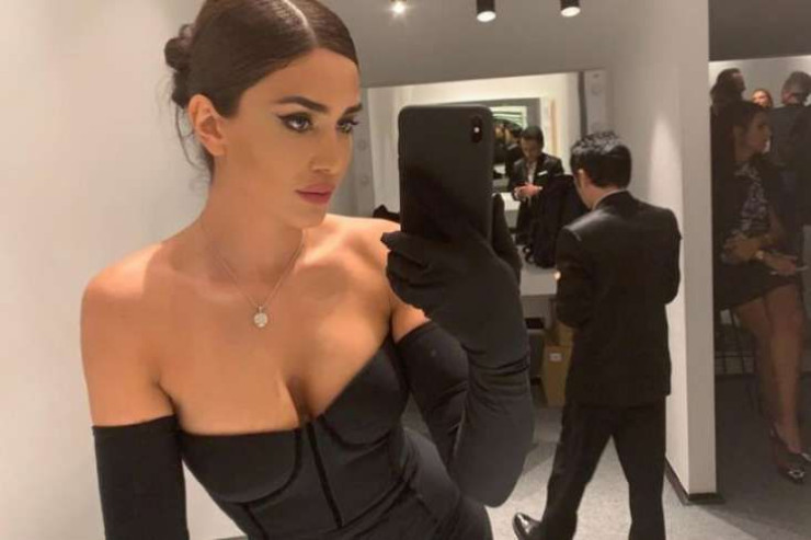 Pərvin Abıyevanın 100 mindən çox pulu oğurlanıb - VİDEO 